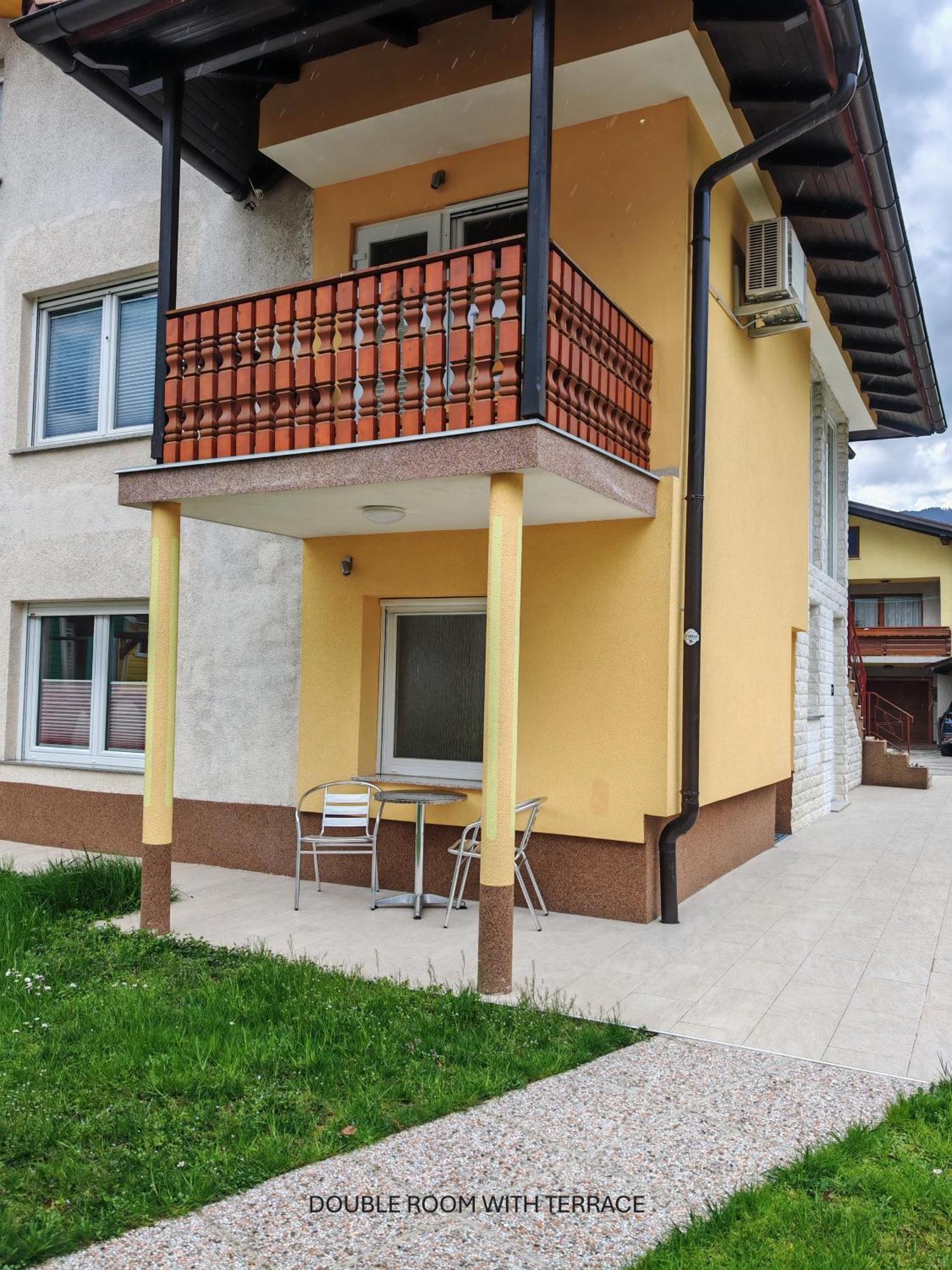 Apartment And Room Anica Tolmin Exterior photo