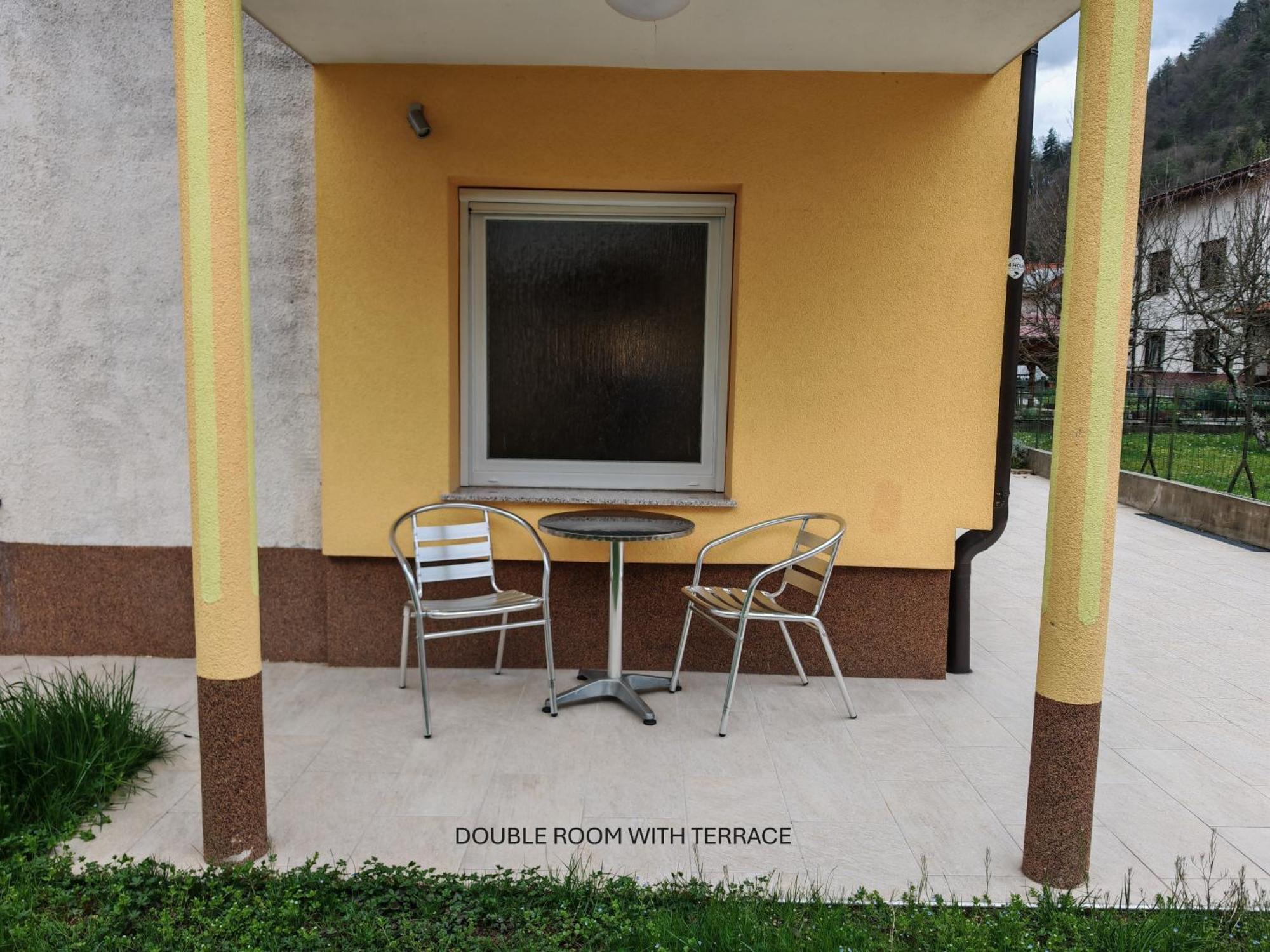 Apartment And Room Anica Tolmin Exterior photo